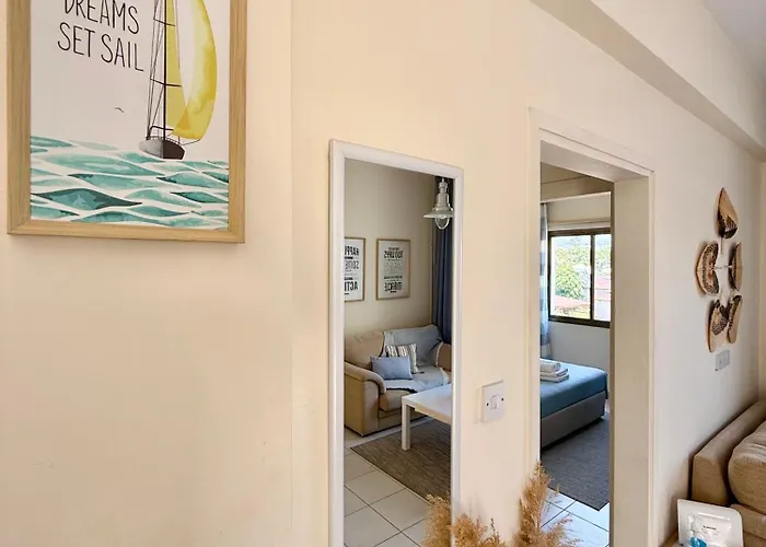 Lovely Ap In The Center Of Kato *